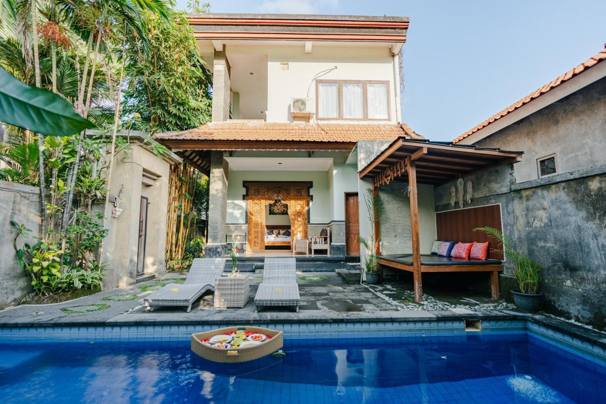 Sebudjan Grand Aurora Ubud Hotel Exterior photo